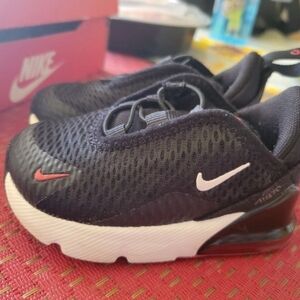 Toddler Nike 270